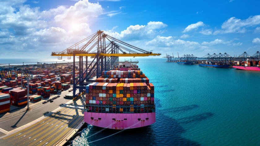 Cargo service Dubai